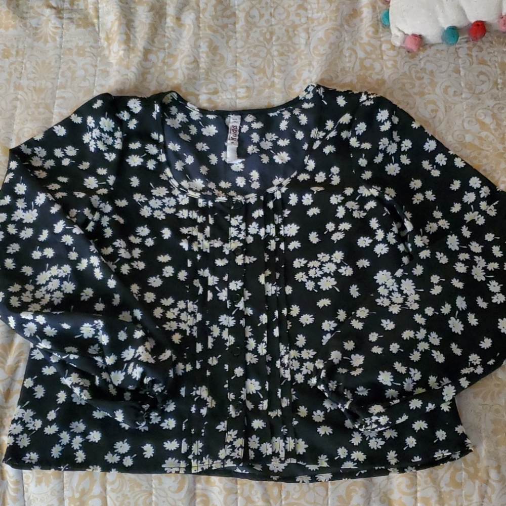 daisy blouse